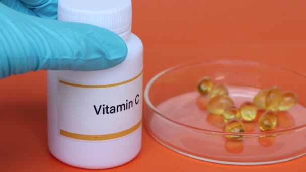 Vitamine Een Fles Voedingssupplementen Voor Gezondheid Gezondheid Beauty Product — Stockvideo