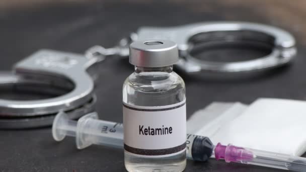 Ketamin Injekční Lahvičce Narkotika Jsou Nebezpečné Pro Zdraví Nebo Nervový — Stock video