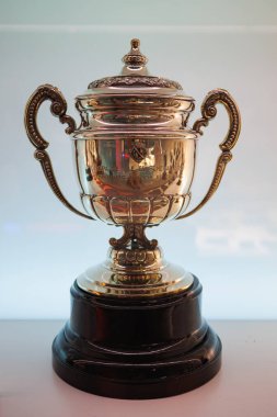 Barcelona Futbol Kulübü Futbol Takımı Yarışmasında Zaferi Sembolize eden Kupa - Genaralismo 1952 Kupası.