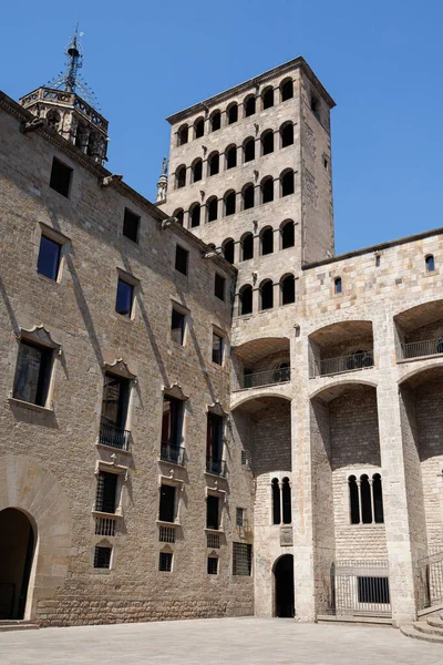 Stock image Placa del Rei, King's Square, a 14th-century Medieval Public Square in the Barri Gotic of Barcelona, Catalonia, Spain.