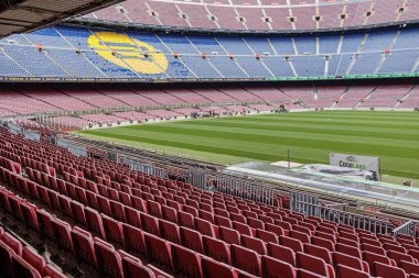 F.C. 'nin alt koltuklarından bir görüntü. Barcelona Futbol Stadyumu, Nou Kampı, İspanya.