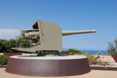 Barcelona, İspanya 'daki Montjuic Kalesi' nde Old Cannon.