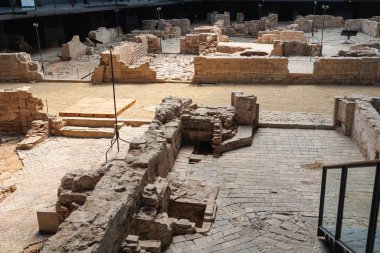 1714 'te İspanya' nın Mercat del Born, Barselona, Katalonya, İspanya 'daki Haleflik Savaşı' nın sona ermesinden sonra yıkılan hanelerin kalıntılarıyla dolu arkeolojik alan..