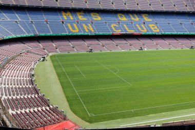 F.C. 'nin en yüksek koltuklarından izleyeceğiz. Barcelona Futbol Stadyumu, Nou Kampı, İspanya.