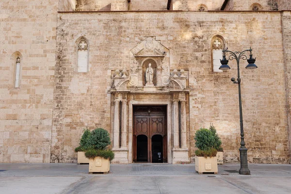 Entrada Lateral Puerta Acceso Iglesia San Agustín Valencia España — Foto de Stock