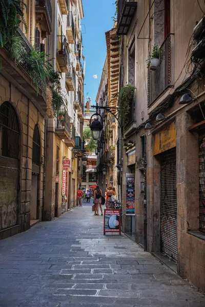 People Walking Main Rambla Barcelona Spain — Stock Photo, Image