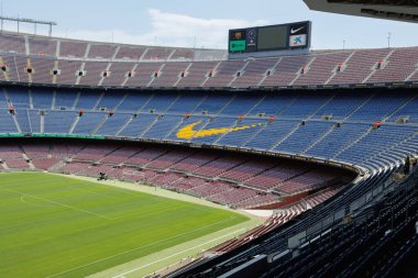 F.C. 'nin en yüksek koltuklarından izleyeceğiz. Barcelona Futbol Stadyumu, Nou Kampı, İspanya.