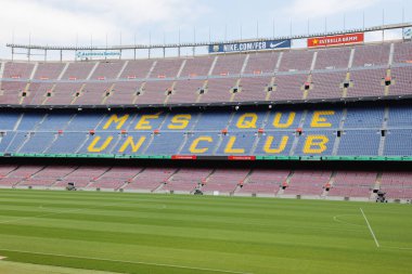 F.C. 'nin alt koltuklarından bir görüntü. Barcelona Futbol Stadyumu, Nou Kampı, İspanya.