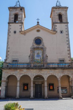 Barcelona, İspanya 'daki Castella Meydanı' ndaki Sant Pere Nolasc Kilisesi.