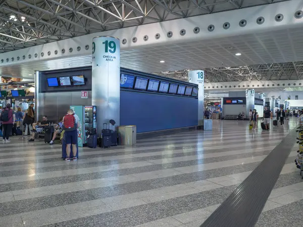 Check Area Passengers Milan Malpensa Airport Facility Italy — Stock Photo, Image