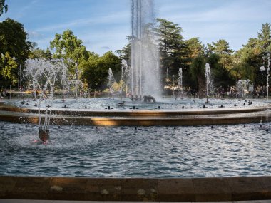 Budapeşte, Margaret Adası 'nda Sihirli Müzikal Çeşme Şovu.