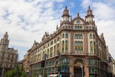 Brudern Malikanesi, Ferenciek Meydanı, Budapeşte, Macaristan 'da Paris Avlusu olarak da bilinir..