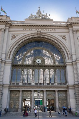 Majestic Tren İstasyonu Cephesi, Budapeşte - Macaristan.