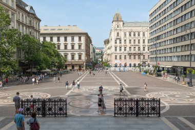 Stephansplatz, Macaristan Budapeşte 'nin merkezindeki St. Stephen Meydanı.