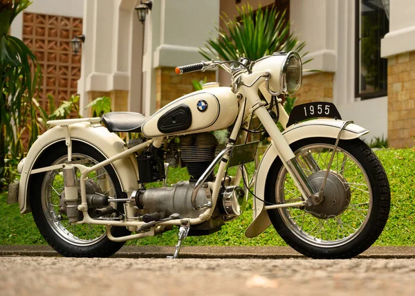 Bmw Oldtimer Vieja Moto Vintage German Heavy Motorcycle Second World —  Fotos de Stock
