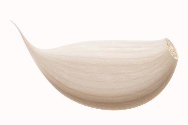 Beyaz arka planda izole edilmiş sarımsaklı karanfil. Sebze ve baharat karışımı, soyulmamış sarımsak karanfili ve sağlıklı beslenme ya da baharat ve baharat ürünleri paketi tasarımı. Gerçekçi 3B vektör