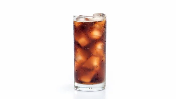 Лёд Черный Безалкогольный Напиток Белом Фоне — стоковое фото