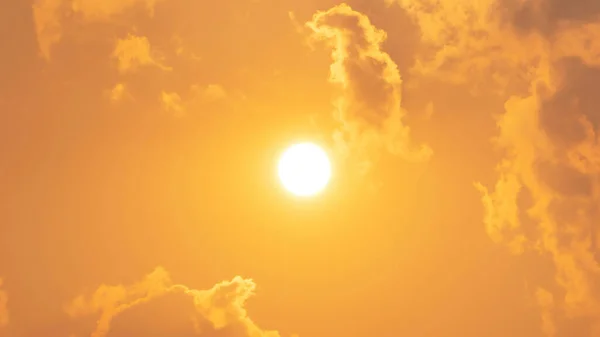 Сонце Світить Золотому Небі — стокове фото