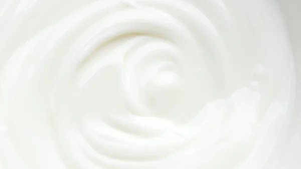 Zbliżenie Białego Naturalnego Jogurtu Kremowego — Zdjęcie stockowe