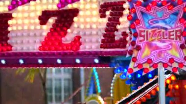 Barry Island, Glamorgan, Galler 'den Vale - 26 Ağustos 2024: BBC dizisi Gavin ve Stacey tarafından meşhur edilen Ada Panayırı' nda banka tatili. 