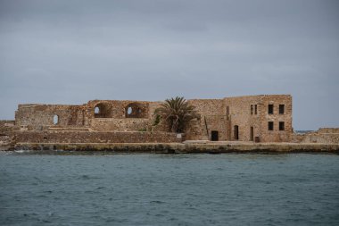 Chania Limanı 'ndaki Firka Venedik Kalesi