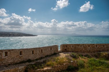 Rethymno 'daki Fortezza' dan deniz manzarası