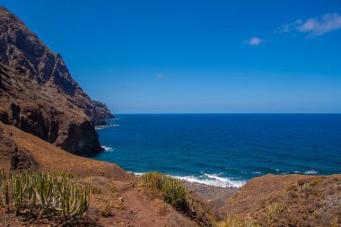 Tenerife 'nin kuzeyindeki Playa del Tamadite plajı.