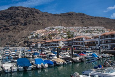 Los Gigantes, İspanya 7 Eylül 2023, Los Gigantes marinası.