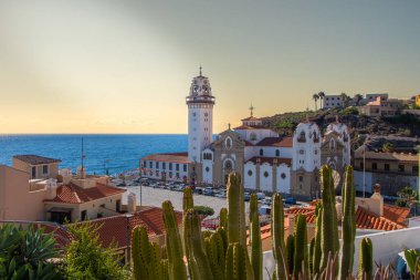 Candelaria, İspanya 12 Eylül 2023, Tenerife Kanarya Adası 'ndaki Candelaria Bazilikası