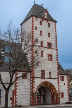 Mainz 'deki Demir Kule bir ortaçağ şehir kulesidir.