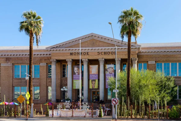 Phoenix Nov 2019 Childrens Museum Phoenix 역사적 건물에 위치하고 있으며 스톡 이미지
