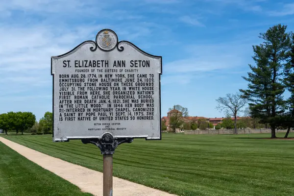 stock image Emmitsburg, Maryland - April 23, 2024: Historical marker for Saint Elizabeth Ann Seton near the national shrine.