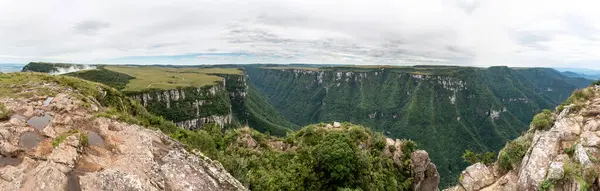 Pemandangan Panorama Serra Geral Dan Ngarai Itaimbezinho Cambara Sul Brazil Stok Foto Bebas Royalti