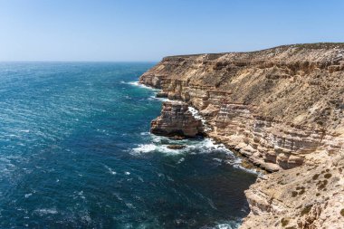 Island Rock - Batı Avustralya 'daki Kalbarri Ulusal Parkı' nda bir kaya oluşumu.