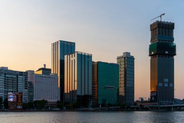 Ho Chi Minh Şehri, Viet Nam - 25 Nisan 2024: Thu Thiem 'den Ho Chi Minh şehrinin ufuk çizgisi.