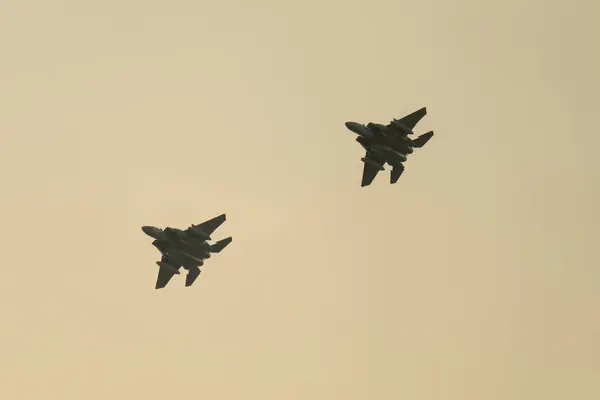 stock image Fighter jet flyover during the Pitch Black Exercise 2024 at Mindil Beach in Darwin.