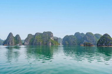 Lan Ha Bay, Cat Ba, Vietnam 'da sahne gezisi.