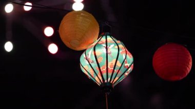 Darwin Rıhtımı, Kuzey Bölgesi 'nde 2024 Vietnam Fener Festivali' nde havai fişekler.