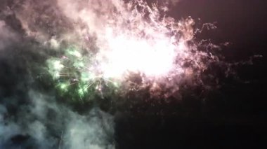 Royal Darwin Show 2025, NT Avustralya 'da havai fişek gösterisi finali.