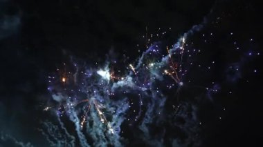 Royal Darwin Show 2025, NT Avustralya 'da havai fişek gösterisi finali.