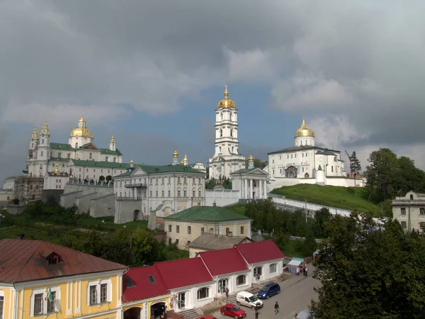 神圣的Dormition Pochaev Lavra 乌克兰 September 2006 基督教东正教建筑群和修道院 — 图库照片