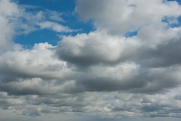 Awan Putih Musim Panas Langit Biru — Stok Foto