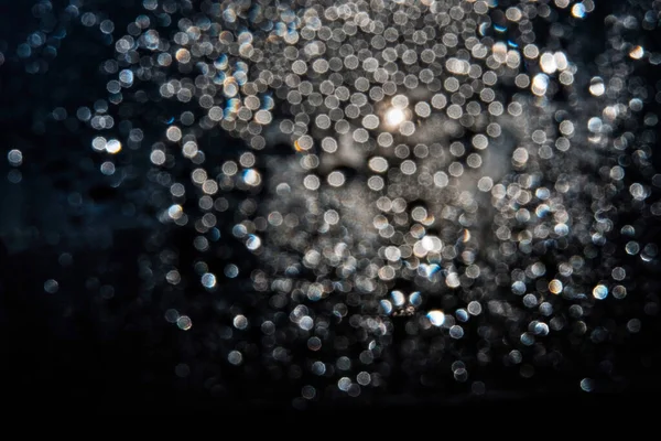 Licht Bokeh Von Wassertropfen Auf Das Fenster Als Abstrakter Hintergrund — Stockfoto