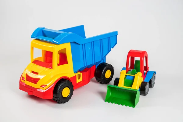Bunte Kinder Spielzeugautos Aus Plastik Auf Weißem Hintergrund — Stockfoto