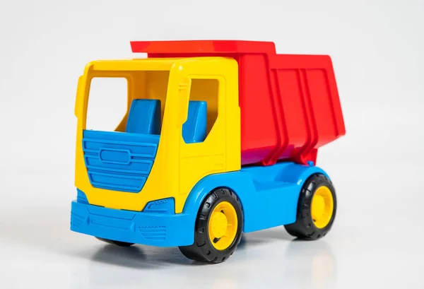 Plastic Luminos Multi Colorate Jucărie Vehicul Construcție Fundal Alb — Fotografie, imagine de stoc