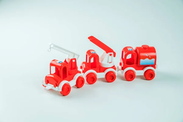 Bunte Spielzeug Lkw Isoliert Auf Weißem Hintergrund — Stockfoto