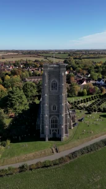 Lavenham教堂的空中景观 — 图库视频影像