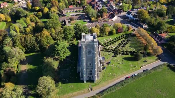 Lavenham Εκκλησία Στο Suffolk Εναέρια Drone View — Αρχείο Βίντεο