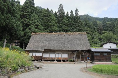 Ainokura köyü, Gokayama, Toyama, Japonya 'da bir ev.