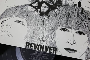 Viersen, Almanya - 9 Haziran. 2023: 1966 'da Beatles' tan çıkan vinil albüm kapağı